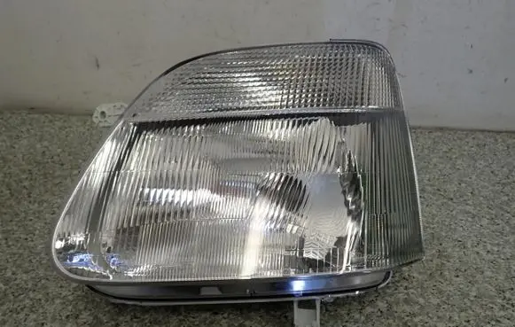 Suzuki Wagon R+ Headlight/headlamp
