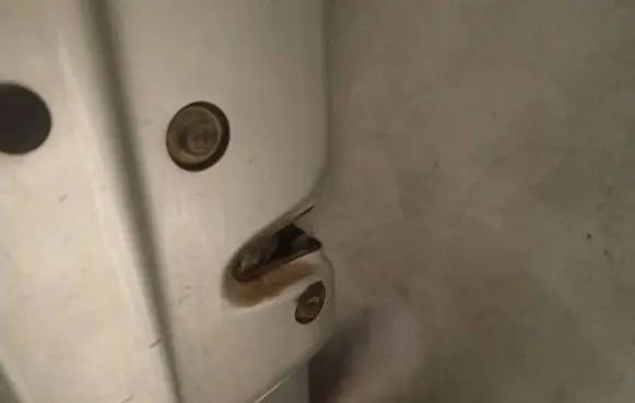 Skoda Fabia Mk1 (6Y) Front door lock