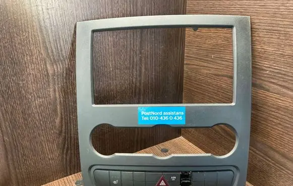 Mercedes-Benz Sprinter W906 Radio/GPS head unit trim 9068701410 9066800017 9064420023