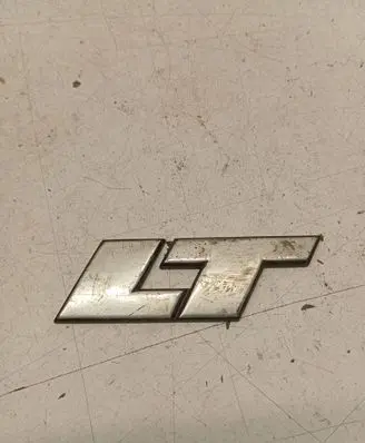 Volkswagen II LT Fender model badge letters 2D0853735