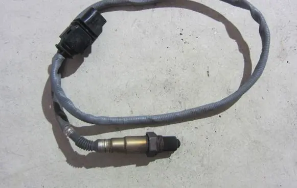 BMW X3 F25 Lambda probe sensor 11787589139