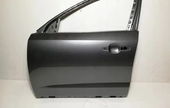 Jaguar E-Pace Front door
