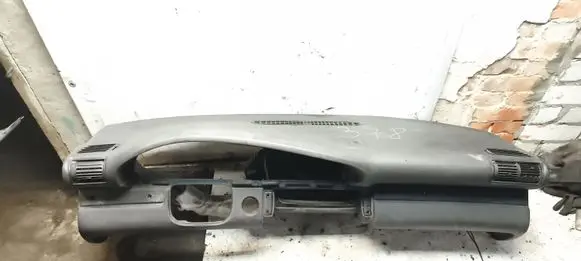 Audi A6 S6 C4 4A Dashboard 
