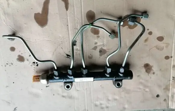 Ford Kuga II Fuel main line pipe 9804776780 172626001 28497Z01