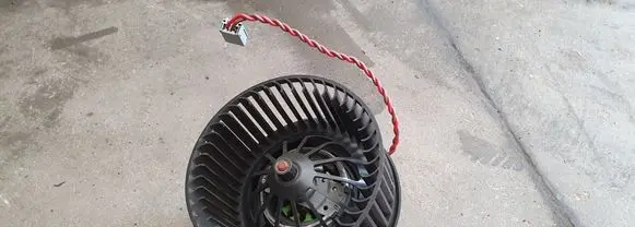 Ford C-MAX II Heater fan/blower AV6N18456BA 1736007104