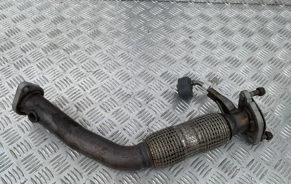 KIA Ceed Exhaust gas pipe 