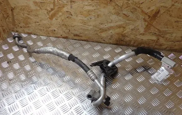Audi A4 S4 B8 8K Air conditioning (A/C) pipe/hose 