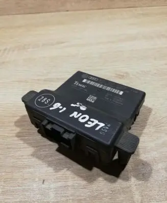 Volkswagen PASSAT B6 Gateway control module 1k0907530f