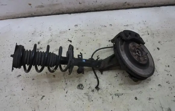Nissan X-Trail T32 Front wheel hub spindle knuckle KRIS235789