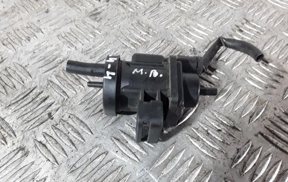 Mercedes-Benz A W168 Vacuum valve A0005450427