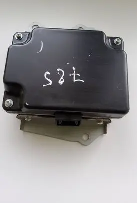 Dodge Caravan Voltage converter inverter 56029692AA