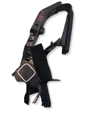 Mercedes-Benz C W203 Accelerator throttle pedal A2033000104