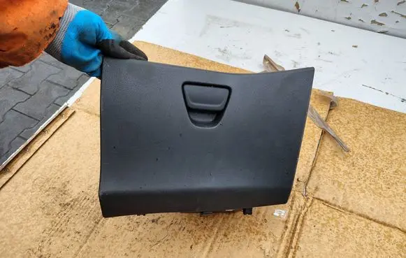 Ford Fiesta Glove box