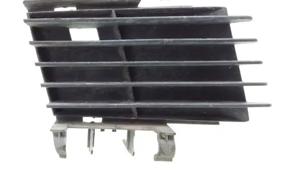 Opel Vectra C Front bumper lower grill 09186128