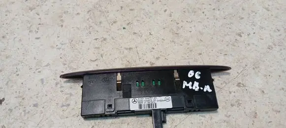 Mercedes-Benz A W169 Parking PDC sensor display screen A0015423723 102367500