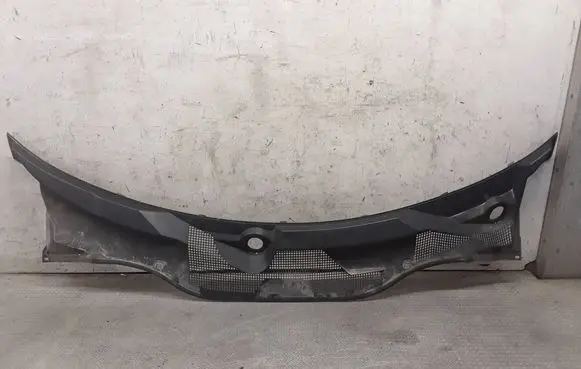 Jeep Patriot Wiper trim 04879446AD