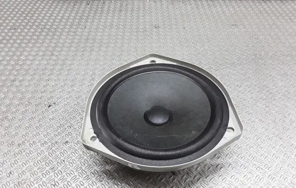 Honda FR-V Rear door speaker EAS16P648B