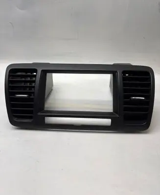 Subaru Outback Dash center air vent grill