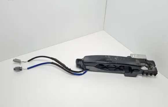 Nissan Qashqai Front door exterior handle 80611E830B