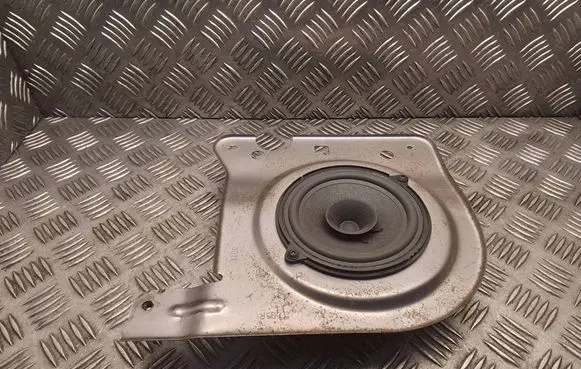 Opel Vivaro Front door speaker 281567910R 93868070 281567910RB
