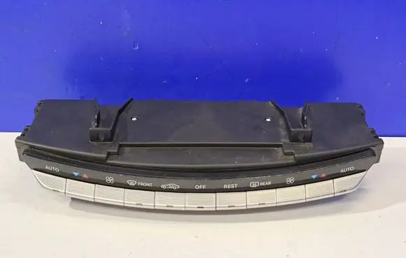 Mercedes-Benz S W221 Climate control unit A2218700858 A2218701158