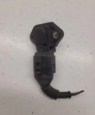 Volkswagen PASSAT B5 Air pressure sensor 0281002177