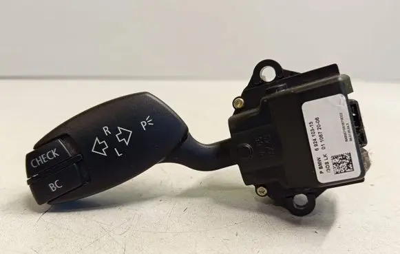 BMW 5 E60 E61 Indicator stalk 01106720 6924103