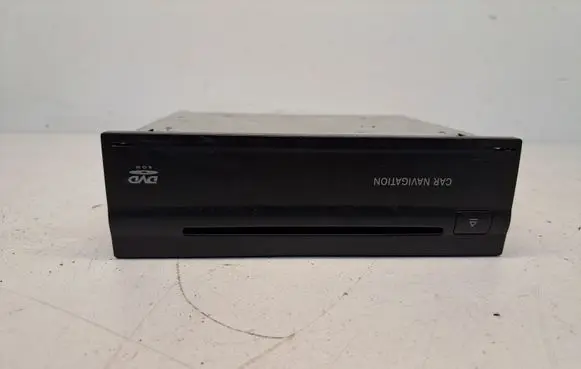 Mercedes-Benz E W211 Navigation unit CD/DVD player 2208703589