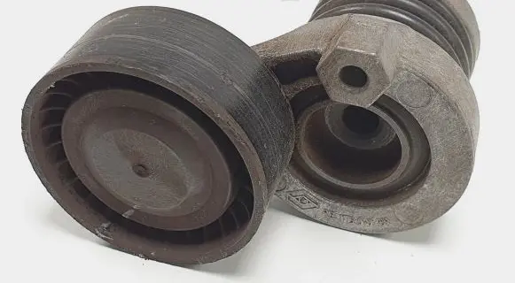 Dacia Duster II Timing belt tensioner 117504048R