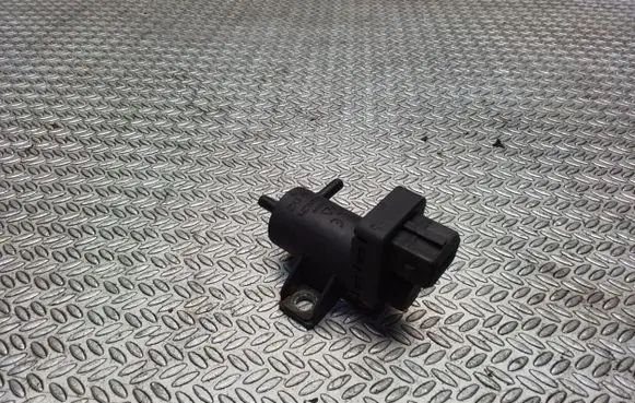 Renault Trafic III (X82) Turbo solenoid valve 8200762162