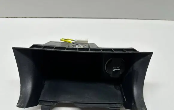 Dodge Charger Ashtray (front) S5VN15DX9AB L0199025AB
