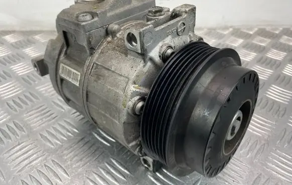 Mercedes-Benz E W212 Air conditioning (A/C) compressor (pump) A0022304511 2072753363 70006615F