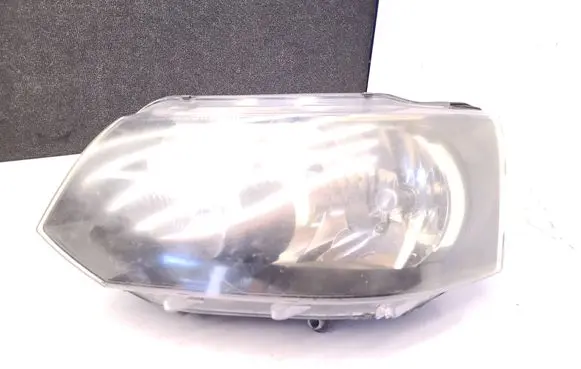 Volkswagen Transporter - Caravelle T5 Headlight/headlamp