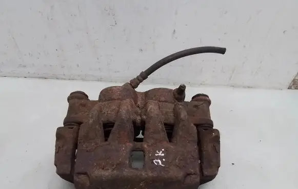 Peugeot 208 Front brake caliper
