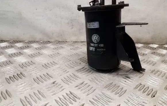 Volkswagen Tiguan Fuel filter housing 7N0127400