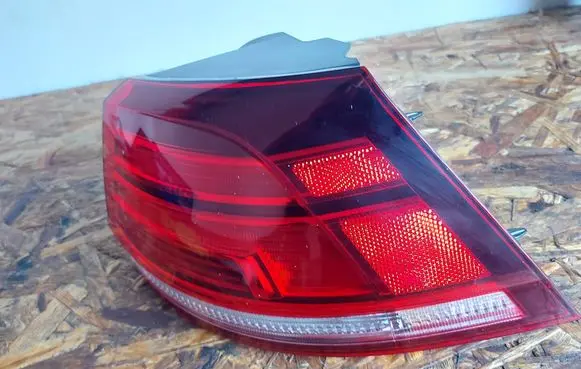 Volkswagen Golf VII Rear/tail lights 5G9945096E