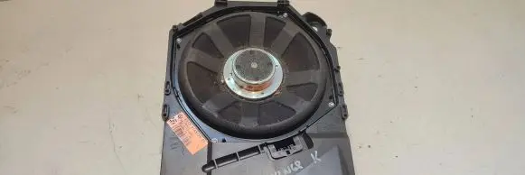 BMW X1 E84 Subwoofer speaker 9143135 217BM077 61928910