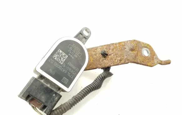 BMW 3 G20 G21 Headlight level adjustment motor 3714687000002 6870000