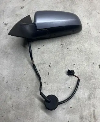 Audi A6 S6 C6 4F Front door electric wing mirror 448505