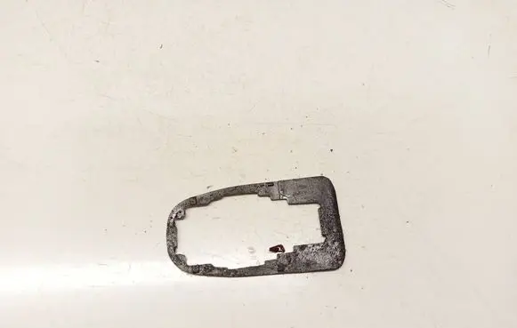 Toyota Avensis T250 Loading door cover/cap 989
