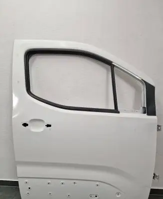 Peugeot Partner III Front door 