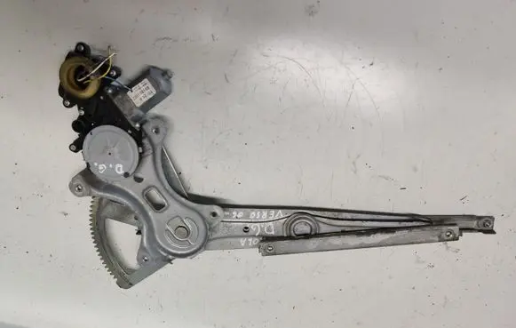 Toyota Corolla E120 E130 Rear door window regulator with motor 997250102