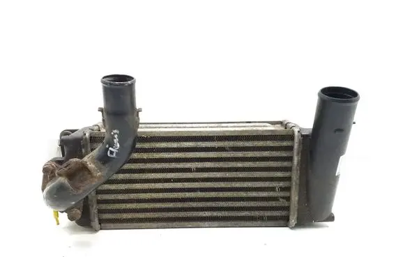 Toyota Auris 150 Intercooler radiator