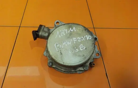 BMW 1 F20 F21 Vacuum pump 7625260 1HT11
