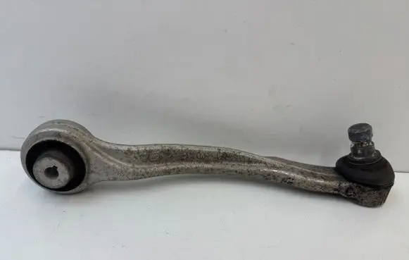 Audi Q7 4M Front lower control arm/wishbone 4M0407510C