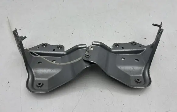 Lexus NX Fender mounting bracket NXMOCBLSUL1