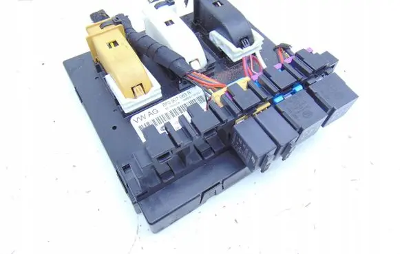 Audi A3 S3 A3 Sportback 8P Comfort/convenience module 8P0907063R