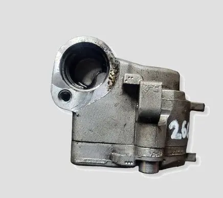 Volkswagen PASSAT B6 Oil pump 03G115105C