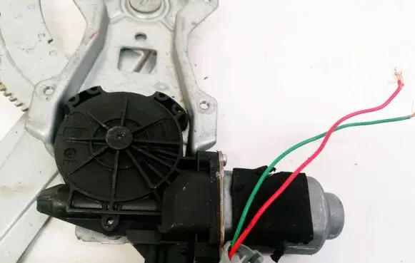 Nissan Note (E11) Rear door window regulator motor 400929A