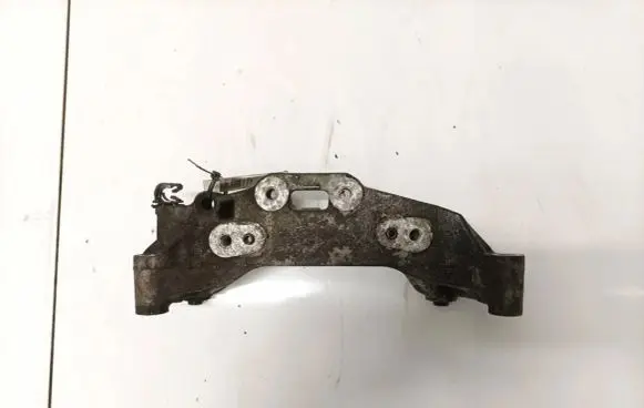 Opel Crossland X Engine mounting bracket 9674960380